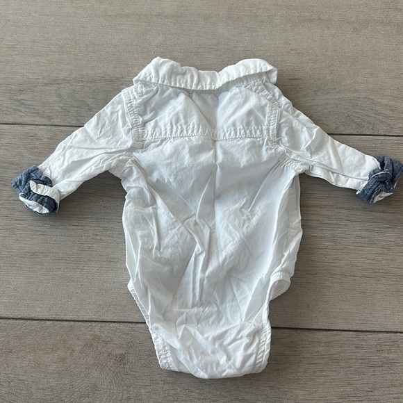 Baby white button up onsies - Picture 2 of 2